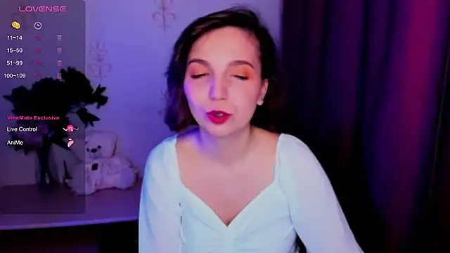 Snapshot of KindHazelHere_ chatting on November 2025 05:34:02 PM KindHazelHere online show from November 2025 05:34:02 PM