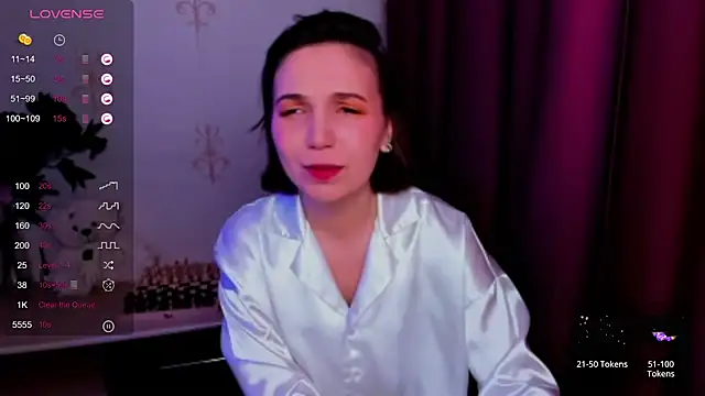 Snapshot of KindHazelHere_ chatting on November 2025 05:17:01 PM KindHazelHere online show from November 2025 05:17:01 PM