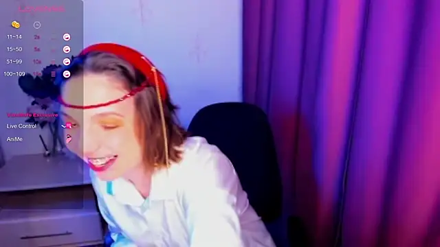 Snapshot of KindHazelHere_ chatting on December 2025 12:52:02 AM KindHazelHere online show from December 2025 12:52:02 AM