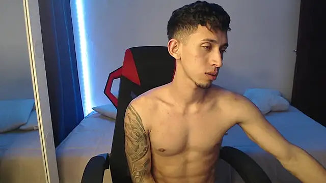 stevenSEX123 online show from February 2025 04:43:01 AM