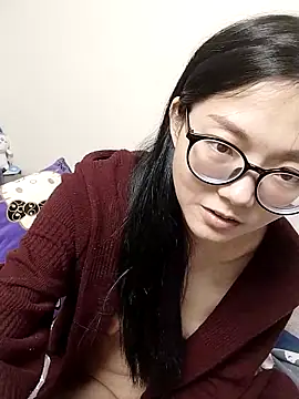 Lu Nana online show from December 2025 02:02:02 PM