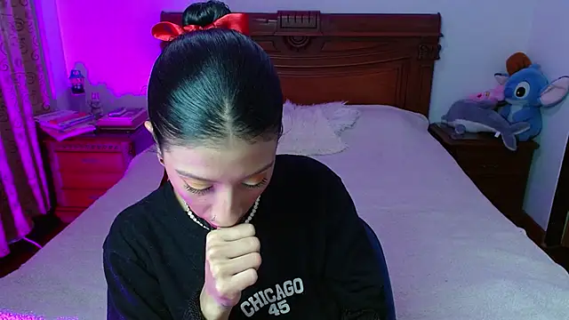  holy 1 online show from April 2026 10:54:02 PM