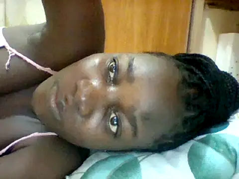 Snapshot of Alessandrajenna chatting on February 2025 07:44:02 AM Alessandrajenna online show from February 2025 07:44:02 AM