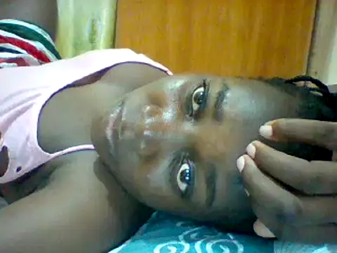 Snapshot of Alessandrajenna chatting on March 2025 06:33:01 PM Alessandrajenna online show from March 2025 06:33:01 PM