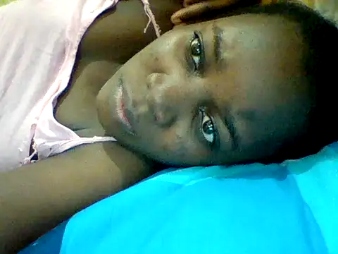 Snapshot of Alessandrajenna chatting on September 2025 05:40:01 AM Alessandrajenna online show from September 2025 05:40:01 AM