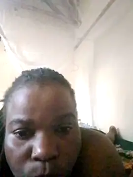 pretty-donna online show from June 2026 12:27:02 PM