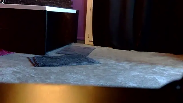 Snapshot of feline27 chatting on January 2026 09:22:02 AM feline27 online show from January 2026 09:22:02 AM