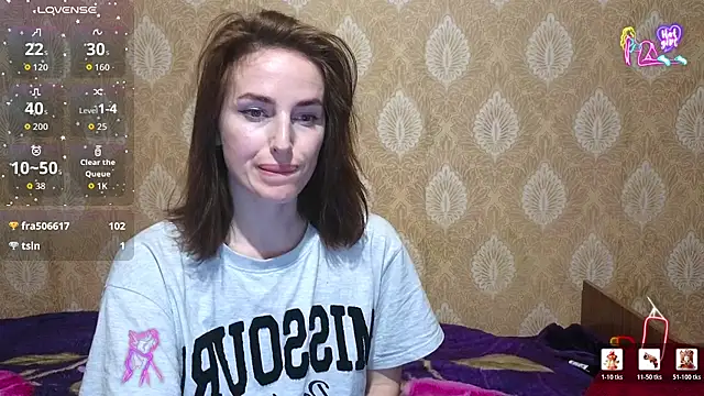 xx adrihanna xx online show from March 2026 06:01:01 PM