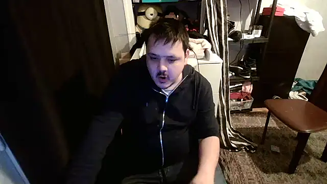 Snapshot of Bebemickey75 chatting on February 2025 01:32:01 AM Bebemickey75 online show from February 2025 01:32:01 AM