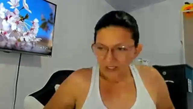 Angelblue  online show from April 2026 02:21:01 PM