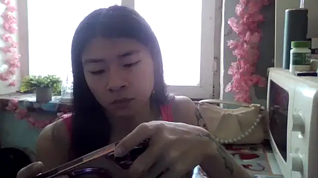 CarlyJoy online show from February 2026 09:50:01 AM