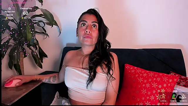 im amber online show from December 2025 02:36:02 PM