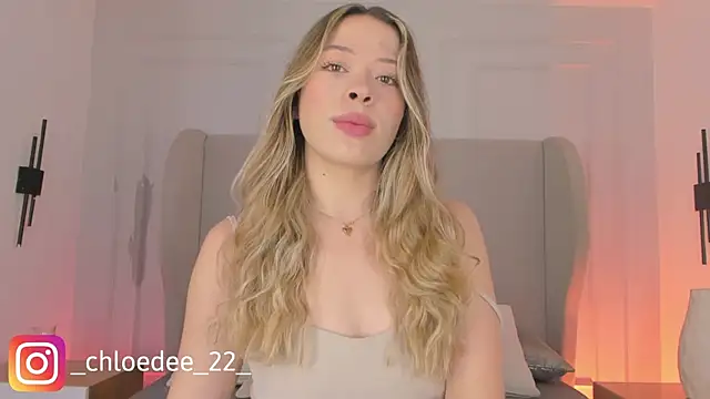 chloe d online show from February 2026 12:20:01 PM