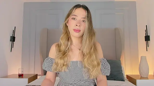 chloe d online show from March 2026 01:55:02 PM