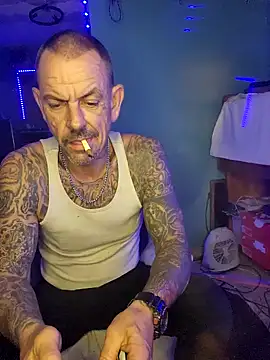 deepstroker42071 online show from December 2024 09:24:01 AM