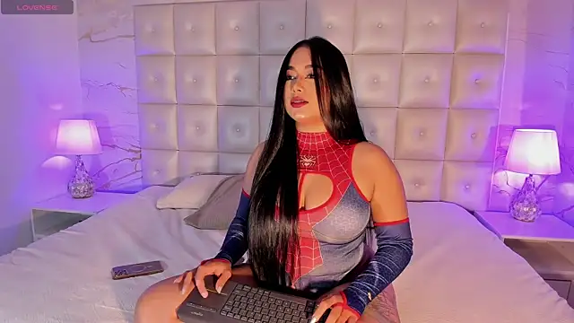 Snapshot of Gaby_Blaze chatting on January 2025 05:07:02 PM Gaby Blaze online show from January 2025 05:07:02 PM