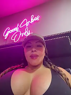 sexyyykloee online show from June 2026 05:23:02 AM