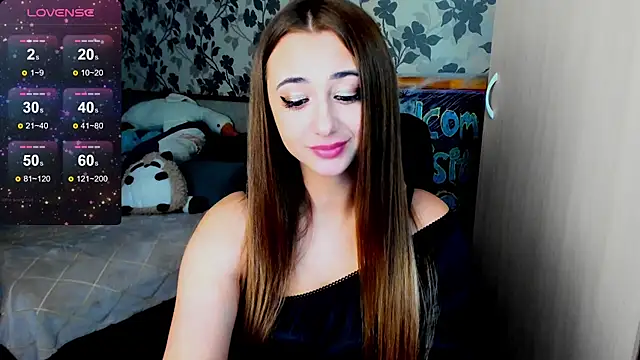 Snapshot of weakness4u chatting on December 2024 04:25:01 AM weakness4u online show from December 2024 04:25:01 AM