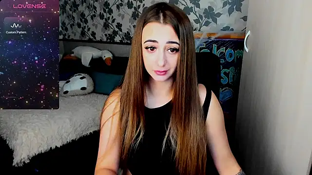 Snapshot of weakness4u chatting on December 2024 01:29:02 AM weakness4u online show from December 2024 01:29:02 AM