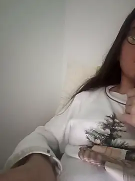 bruna safadinhaa online show from April 2026 03:51:01 PM