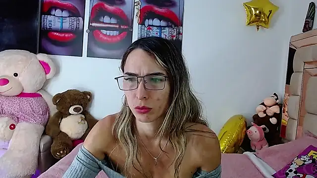 Niky 777 online show from November 2025 10:30:01 PM