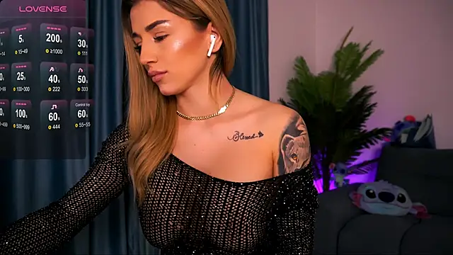 AishaCarter online show from February 2025 09:45:02 PM