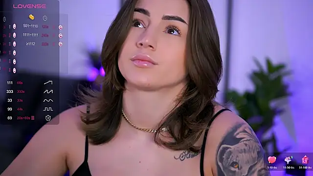 AishaCarter online show from November 2025 05:57:01 PM