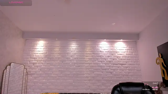 Snapshot of AmyWalker_ chatting on March 2025 04:20:02 PM AmyWalker online show from March 2025 04:20:02 PM