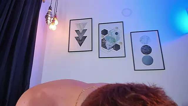 Snapshot of Juan_Castano chatting on January 2025 11:15:02 PM Juan Castano online show from January 2025 11:15:02 PM