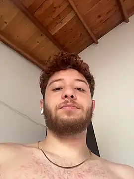 Snapshot of Juan_Castano chatting on October 2025 06:30:01 PM Juan Castano online show from October 2025 06:30:01 PM