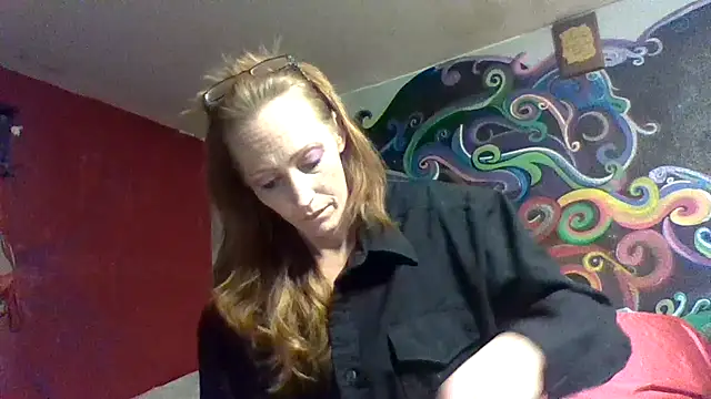 4EyedSluttyGinger online show from December 2024 10:25:01 AM