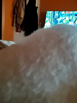 Snapshot of Luka932 chatting on March 2026 10:33:01 AM Luka932 online show from March 2026 10:33:01 AM