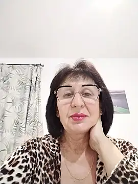 AlbinaXPretty online show from January 2026 10:26:01 PM