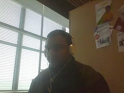JohnBond009 online show from January 2025 12:50:01 PM