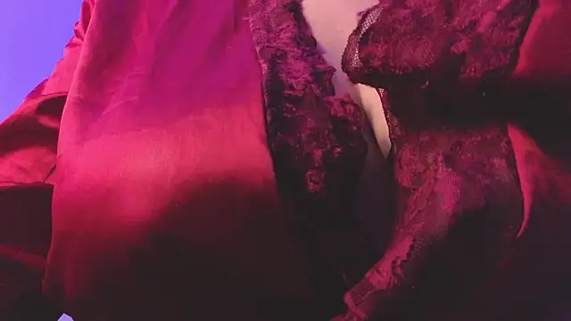 dolly zoe online show from March 2026 09:15:02 AM