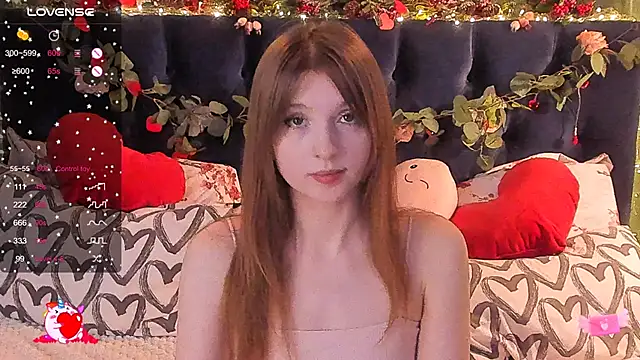 Snapshot of AliceLanley chatting on February 2025 02:34:01 PM AliceLanley online show from February 2025 02:34:01 PM