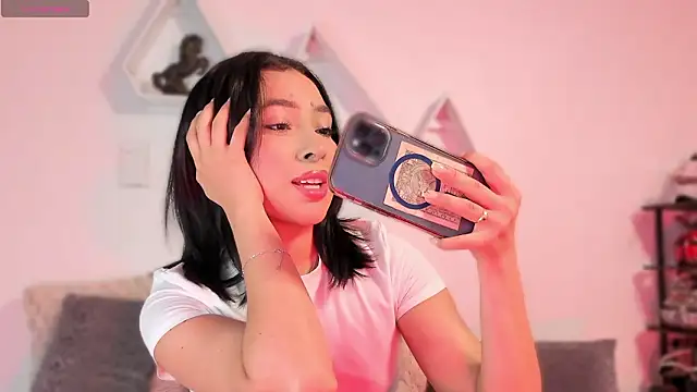 valerycolins online show from February 2026 03:39:01 AM