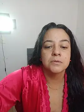 lucia vonne  online show from June 2026 06:50:01 PM