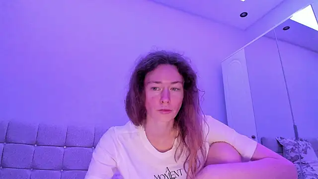 ooksiiii online show from May 2026 06:26:04 PM