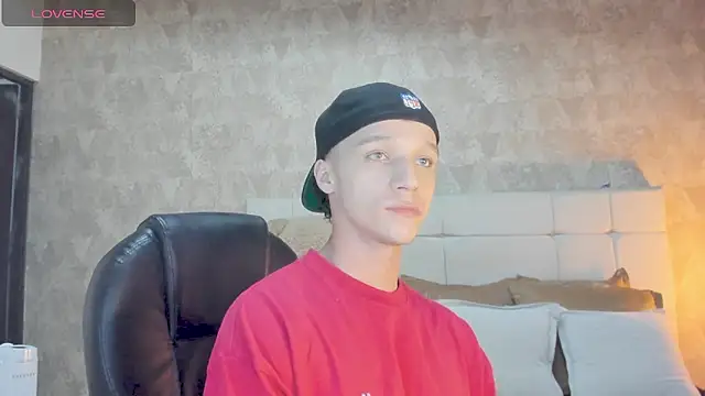 angelcortes online show from January 2026 09:52:02 PM