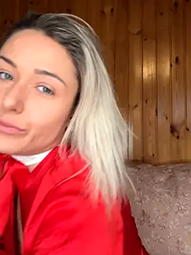 petrouchkaaa  online show from December 2025 10:11:02 AM