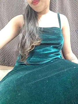 Snapshot of Roshni_98 chatting on February 2025 06:54:01 AM Roshni 98 online show from February 2025 06:54:01 AM