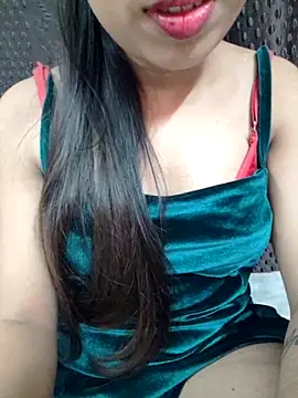 Snapshot of Roshni_98 chatting on March 2025 11:00:01 AM Roshni 98 online show from March 2025 11:00:01 AM