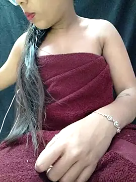 Snapshot of Roshni_98 chatting on June 2026 04:31:01 PM Roshni 98 online show from June 2026 04:31:01 PM