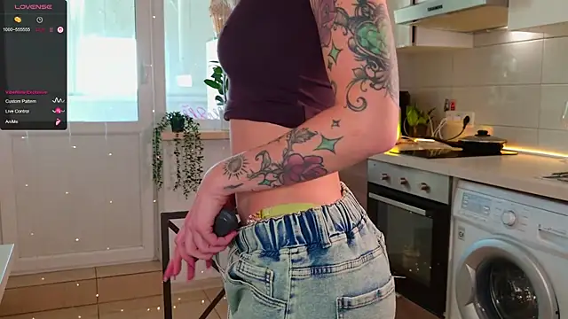 MissLovex online show from February 2026 05:48:02 AM