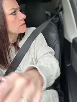 LadyLena1 online show from January 2026 07:06:02 PM