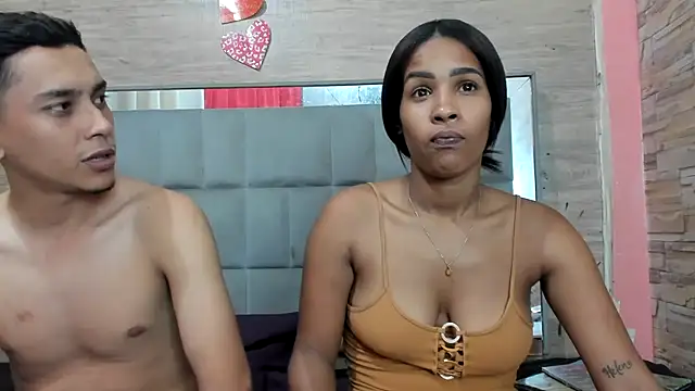 Snapshot of chicasirbo chatting on November 2025 12:10:02 AM chicasirbo online show from November 2025 12:10:02 AM