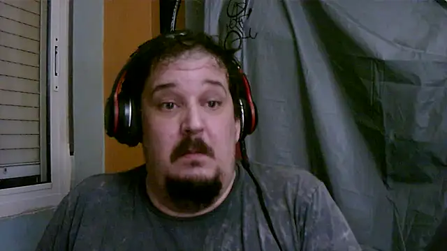 porkorossy online show from October 2025 08:18:02 PM