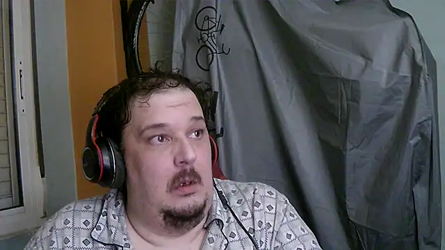 porkorossy online show from November 2025 05:29:02 AM