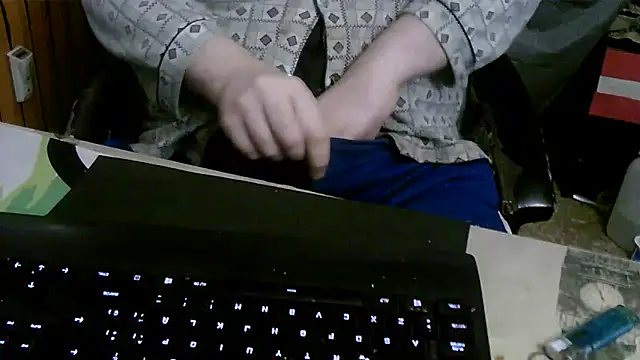 porkorossy online show from December 2025 11:48:01 AM